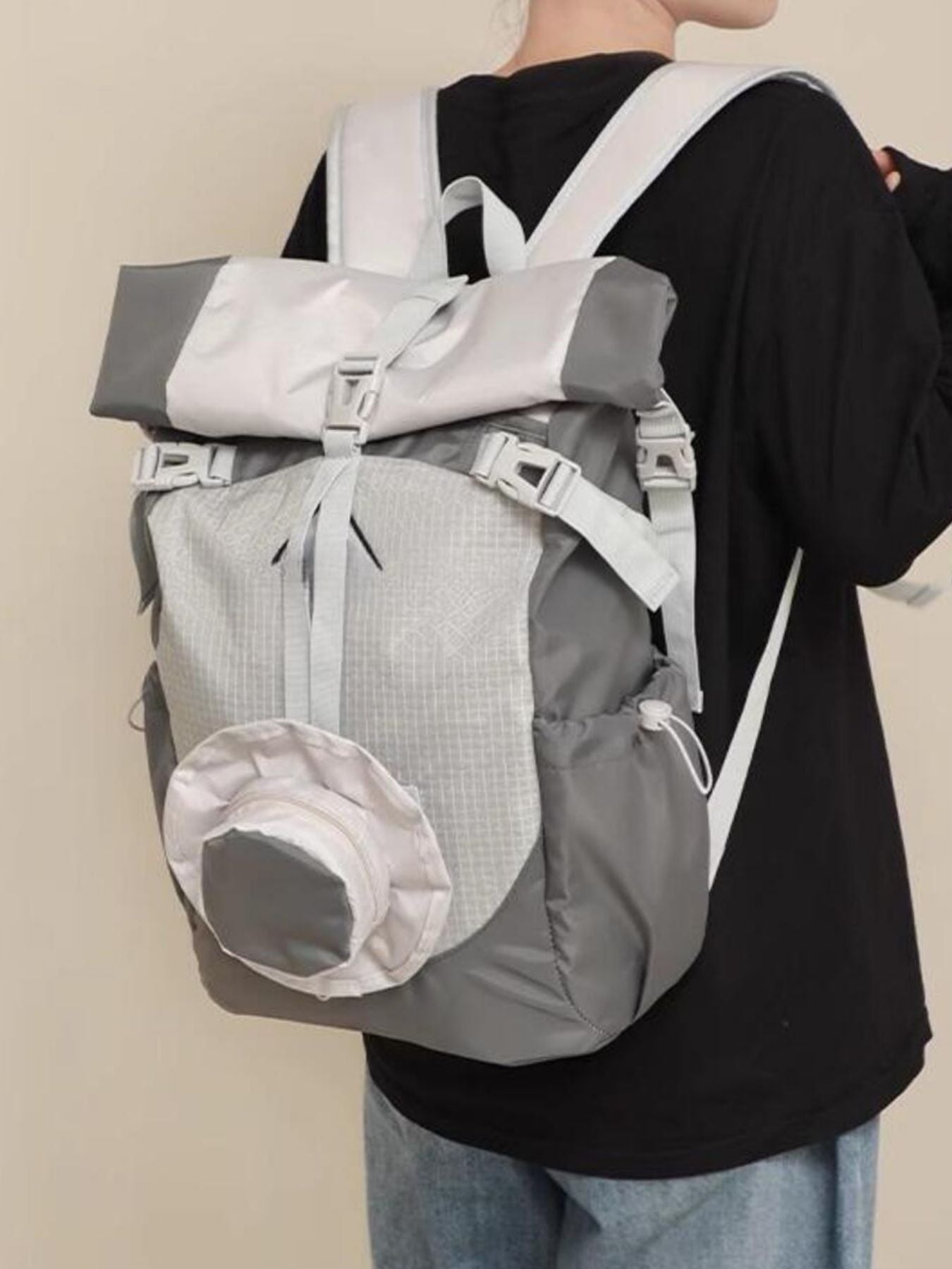 215f9434-1193-42dd-b643-0d7229fd470e-Max